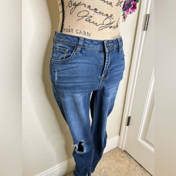 Kensie Effortless Ankle Mid Rise Distressed Style Medium Blue Jeans Size 26 - Picture 4 of 8